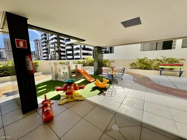 Imagem 5: Apartamento 3 Quartos para Venda em Maceió, Ponta Verde, 3 Dormitórios, 2 Suítes, 4