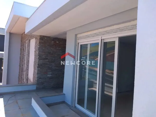 Imagem: Casa de Condomínio em Estrada das Três