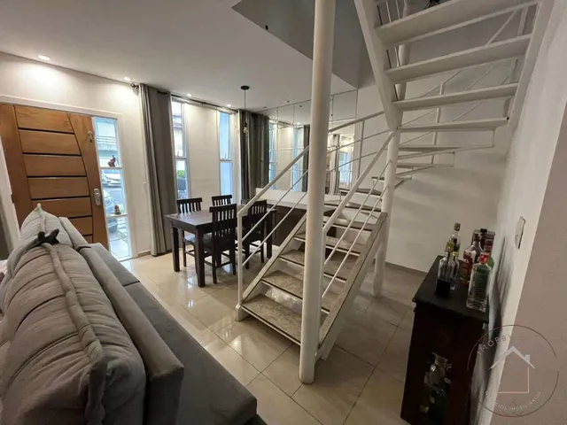 Imagem: Casa Geminada À Venda em Cotia, Jardim