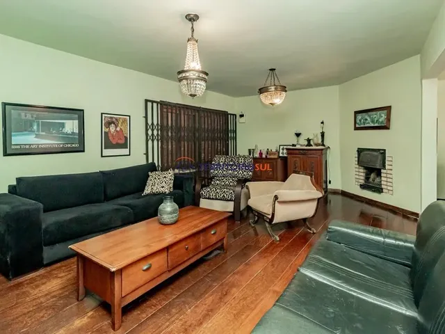 Imagem: Casa 4 Dormitórios À Venda Cristal Porto