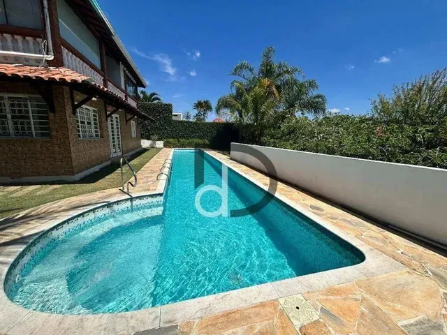 Imagem: Casa com 3 Dormitórios para Alugar, 300