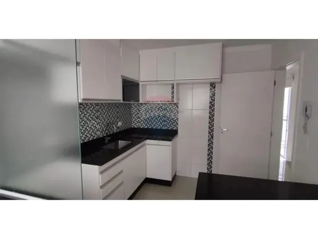 Imagem: Apto com 02 Dormitórios Disponível para