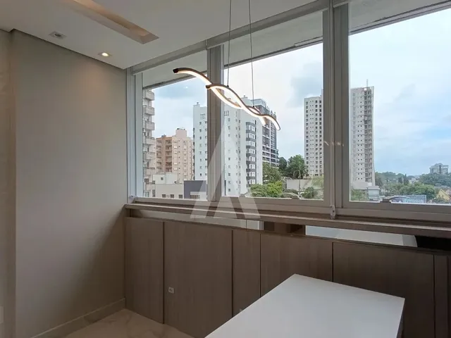 Imagem 2: Sala Comercial Mobiliada, com 2 Cômodos e 1 Lavabo. Localizada no Bairro Glória