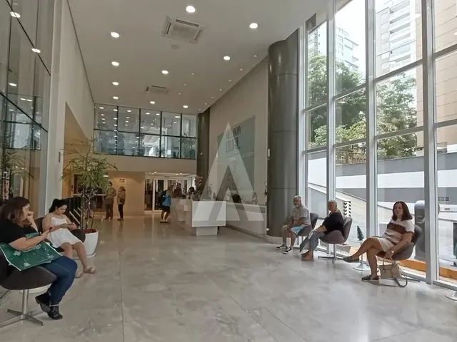 Imagem 4: Sala Comercial Mobiliada, com 2 Cômodos e 1 Lavabo. Localizada no Bairro Glória