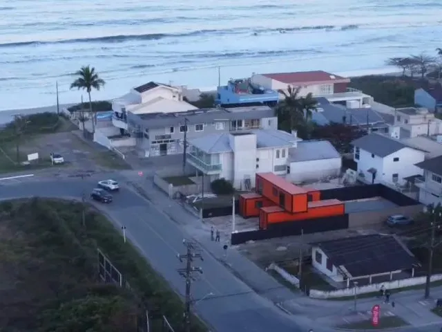 Imagem: Suites Container 50 Metros da Praia em Itapoa