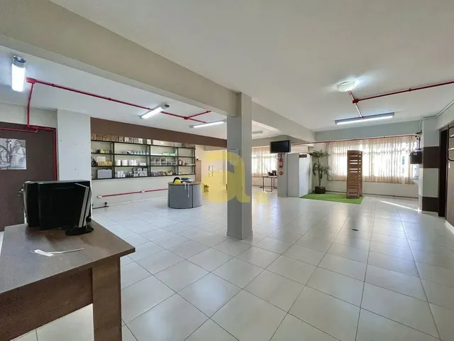 Imagem 1: Sala Comercial Bairro Agua Verde - 100M²