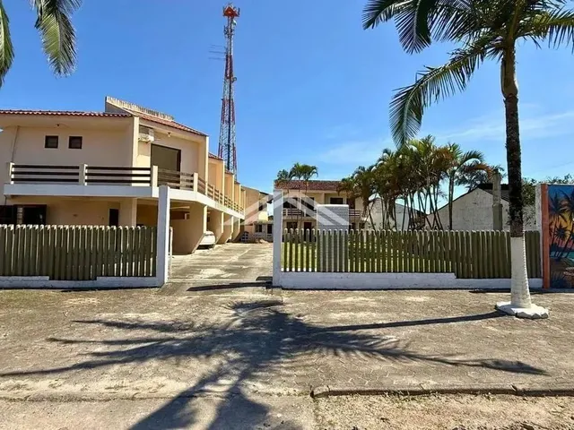 Imagem 2: Pousada À Venda com 7 Sobrados Sendo Um Total de 14 Quartos, Itapema do Norte - Itapoá