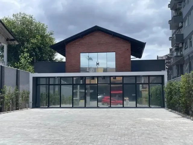 Imagem 2: Sala Comercial no Centro com 0 Quartos para Locação, 110 M²