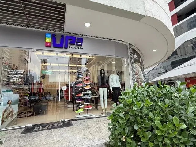 Imagem: Ponto Comercial a Venda na Meia Praia, 96M2