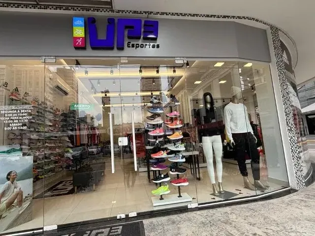 Imagem 4: Ponto Comercial a Venda na Meia Praia, 96M2