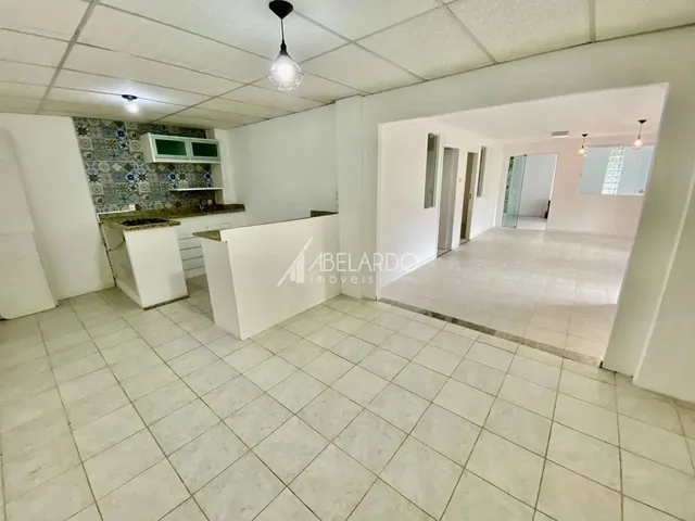 Imagem 13: Casa Comercial para Locação Versátil e Bem Localizada!