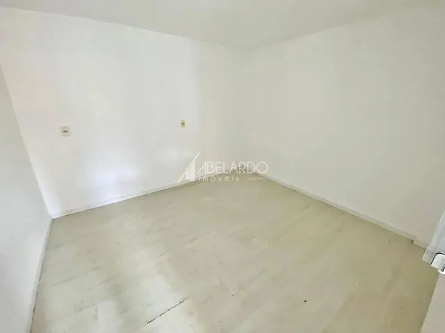 Imagem 2: Casa Comercial para Locação Versátil e Bem Localizada!