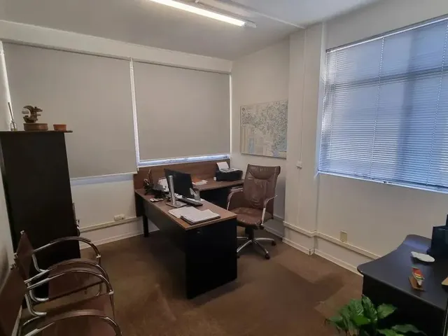 Imagem 8: Sala Comercial no Centro de Blumenau Localização Estratégica e Excelente