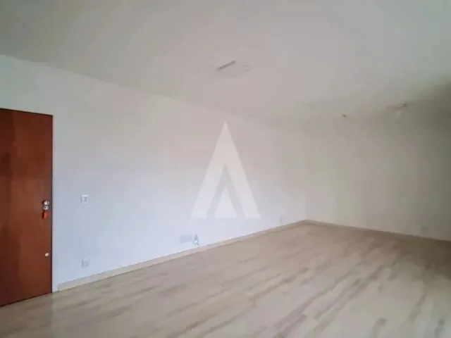 Imagem 9: Sala Comercial no Bairro Centro com 1 Sala e 1 Lavabo