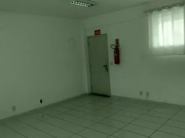 Imagem 3: Sala no Centro com 0 Quartos para Locação, 35 M²