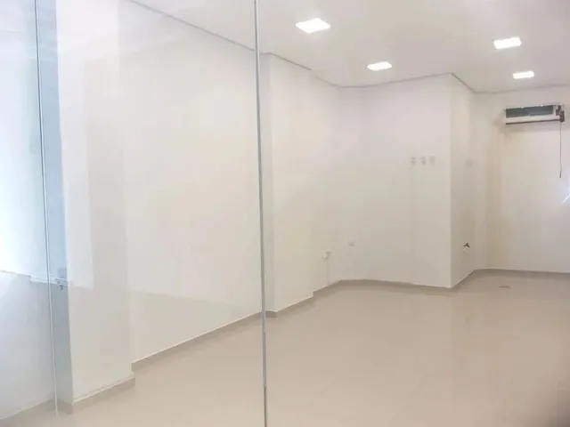 Imagem: Loja Térrea Reformada no Centro de Blumenau