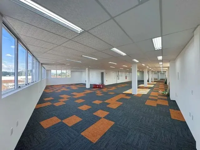 Imagem: Ampla Sala Comercial para Locação com