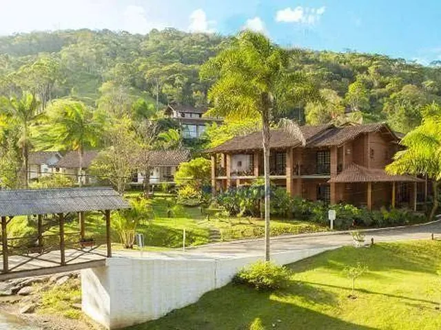 Imagem: Pousada com 31 Dormitórios À Venda, 1200