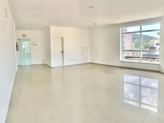 Imagem 6: Alugo Sala Comercial com 50M² no Centro de Gaspar