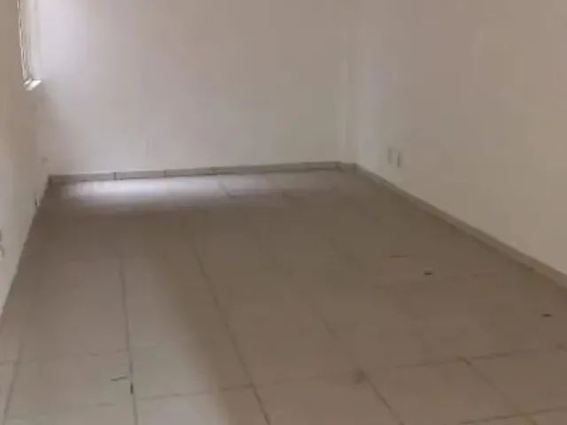 Imagem 2: Sala Comercial no Centro com 0 Quartos para Locação, 32 M²