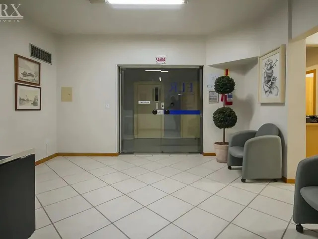 Imagem: Ampla Sala Comercial no Centro de Blumenau