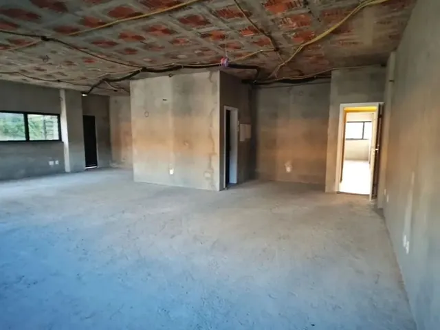 Imagem 4: Ampla Sala Comercial Nova no Bairro Garcia