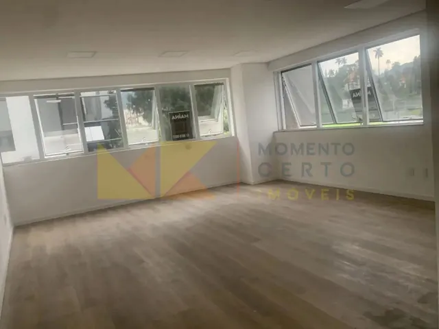 Imagem 14: Sala Comercial Nova no Centro de Blumenau para Venda!