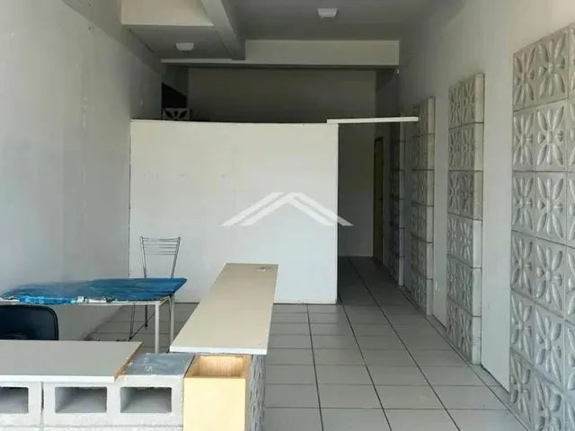 Imagem 13: Prédio com 9 Quartos À Venda, Localizado no Centro Comercial - Itapoá Sc
