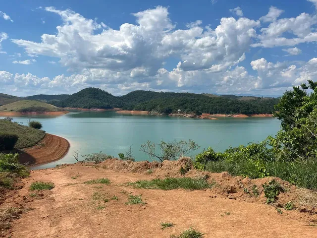 Imagem: Terreno À Venda em Jacareí