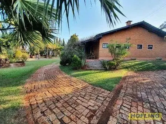 Imagem: Chácara com 10 Dormitórios, 3686 M²