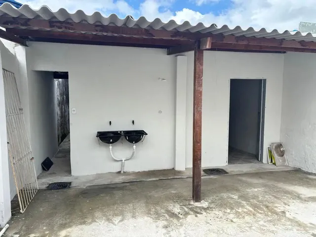 Imagem 6: Casa de Aluguel Casa com 3 dormitórios