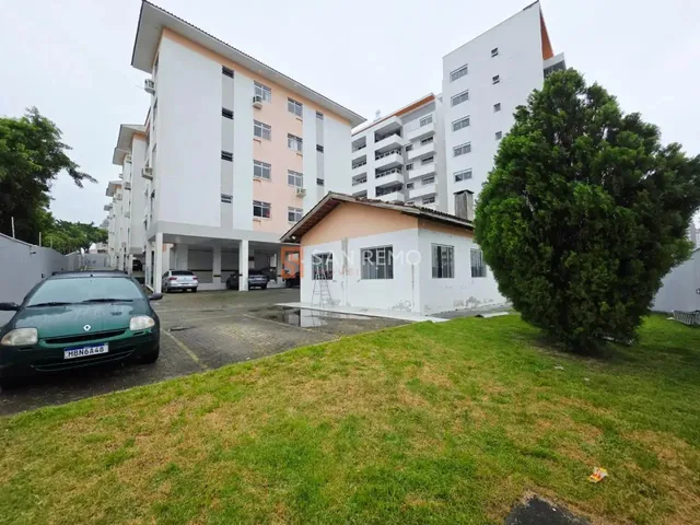 Imagem 2: Estreito Apartamento com 2 dormitórios