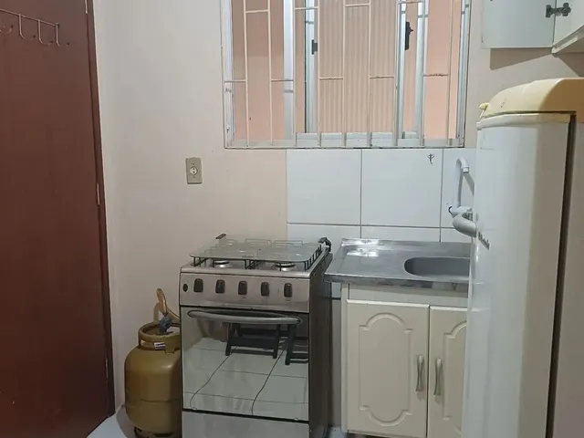 Imagem 2: Kitnet Mobiliada com Garagem