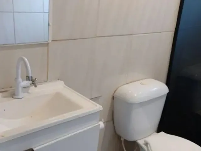 Imagem 2: Casa Sozinha no Terreno