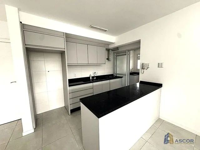 Imagem 2: Apartamento com 3 Dormitórios para Alugar, 90 M² - Capoeiras - Florianópolis/Sc
