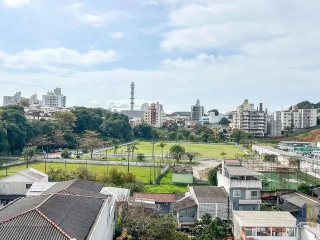 Imagem 10: Apartamento com 3 Dormitórios para Alugar, 90 M² - Capoeiras - Florianópolis/Sc