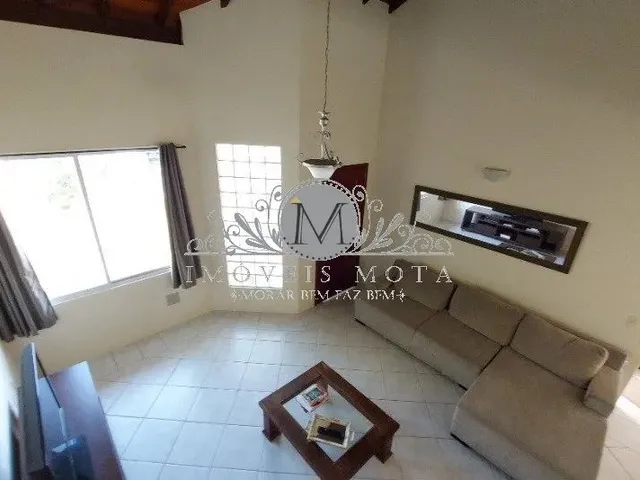 Imagem 7: Linda Casa Comercial com Terreno e Ótima Localização