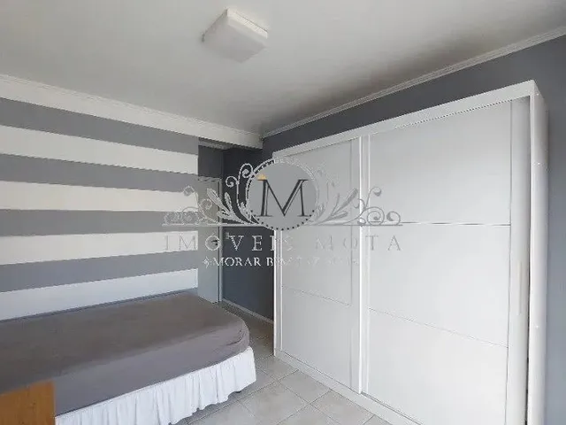 Imagem 8: Linda Casa Comercial com Terreno e Ótima Localização