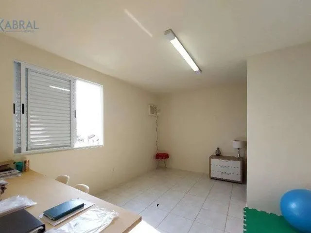 Imagem 4: Casa Coqueiros Casa com 3 dormitórios