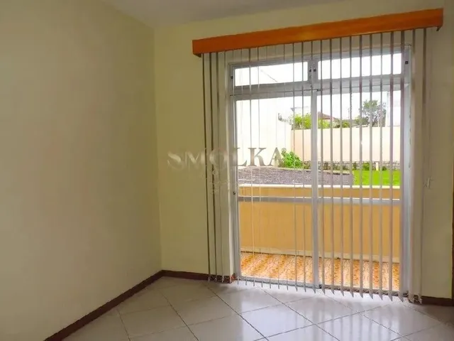 Imagem 13: Casa com 4 Dormitórios para Alugar em Capoeiras, Florianópolis - Sc