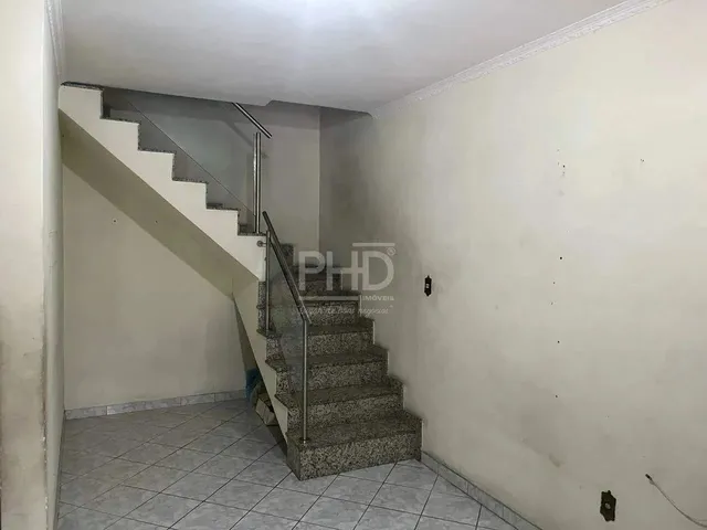 Imagem: Sobrado À Venda, 6 Quartos, 2 Suítes
