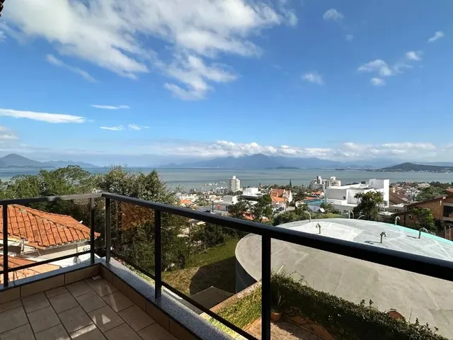Imagem 12: Casa com 3 Quartos no Bairro Itaguaçu
