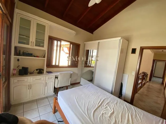 Imagem 11: Casa com 5 Dormitórios para Alugar no Balneário, Florianópolis - Sc