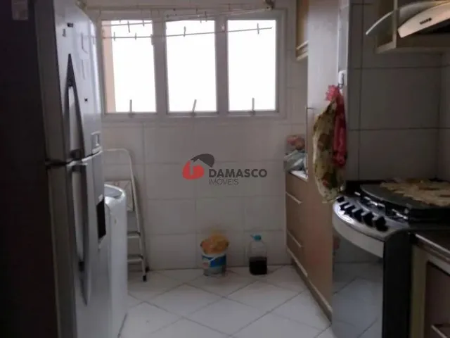 Imagem: O apartamento possui 3 Dormitórios, 1 Suíte, 1 Banheiro,