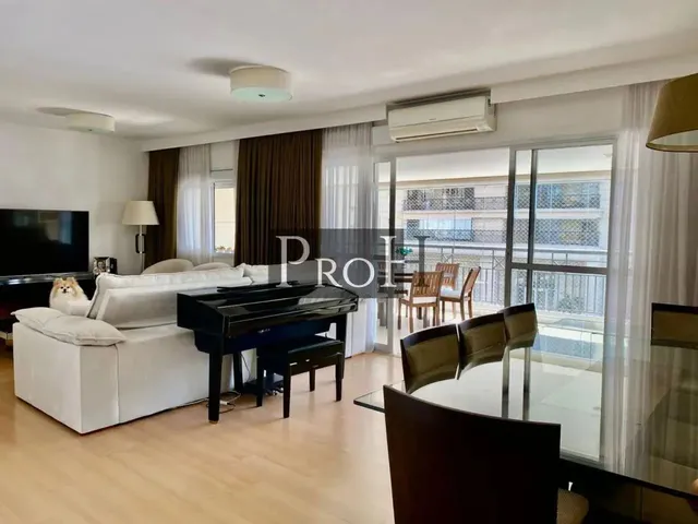 Imagem: O apartamento possui 3 Dormitórios, 4 Banheiros, 2 Vagas na