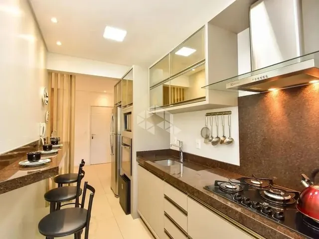 Imagem 3: Apartamento 2 Suites em Jurerê 50 Metros do Mar Florianópolis Sc