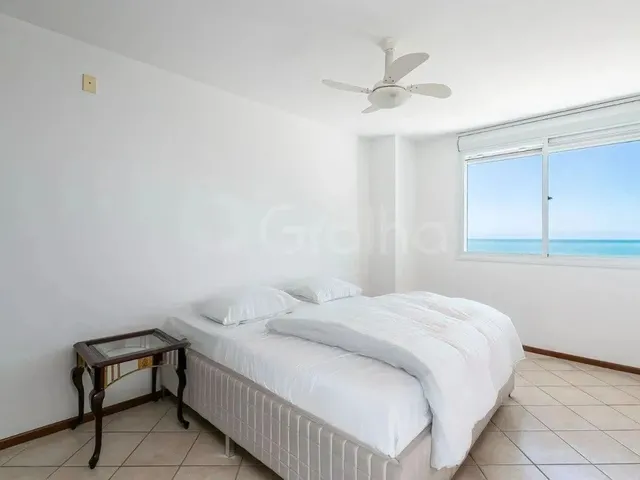Imagem 15: Casa para Venda em Florianópolis, Praia Brava, 4 Dormitórios, 2 Suítes, 4 Banheiros, 6