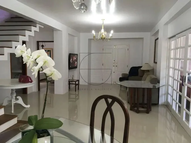 Imagem: Casa À Venda 700M da Praia