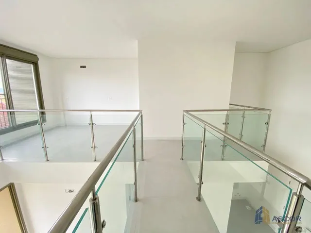Imagem 9: Oportunidade Alto Padrão em Jurerê com 2 Suítes