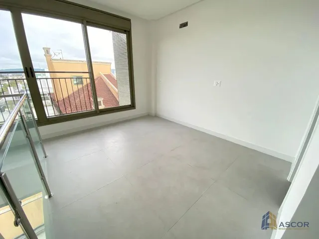 Imagem 14: Oportunidade Alto Padrão em Jurerê com 2 Suítes